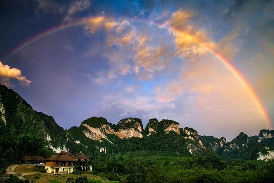 Billion Views Khaosok Homestay Khao Sok National Park Eksteriør bilde